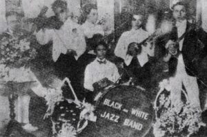 Black and White Jazz Band, band besutan Wage dan van Eldik (Repro Ensiklopedi Musik Jilid 1)