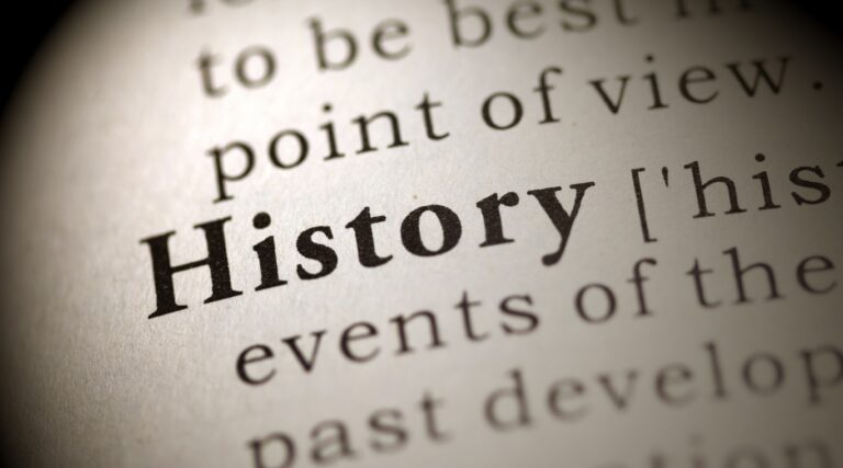 Memahami Apa Itu Sejarah: Pengertian, Kaidah, dan Metodologinya